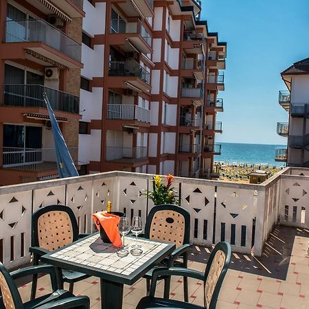 Hotel Malibran Lido di Jesolo Esterno foto