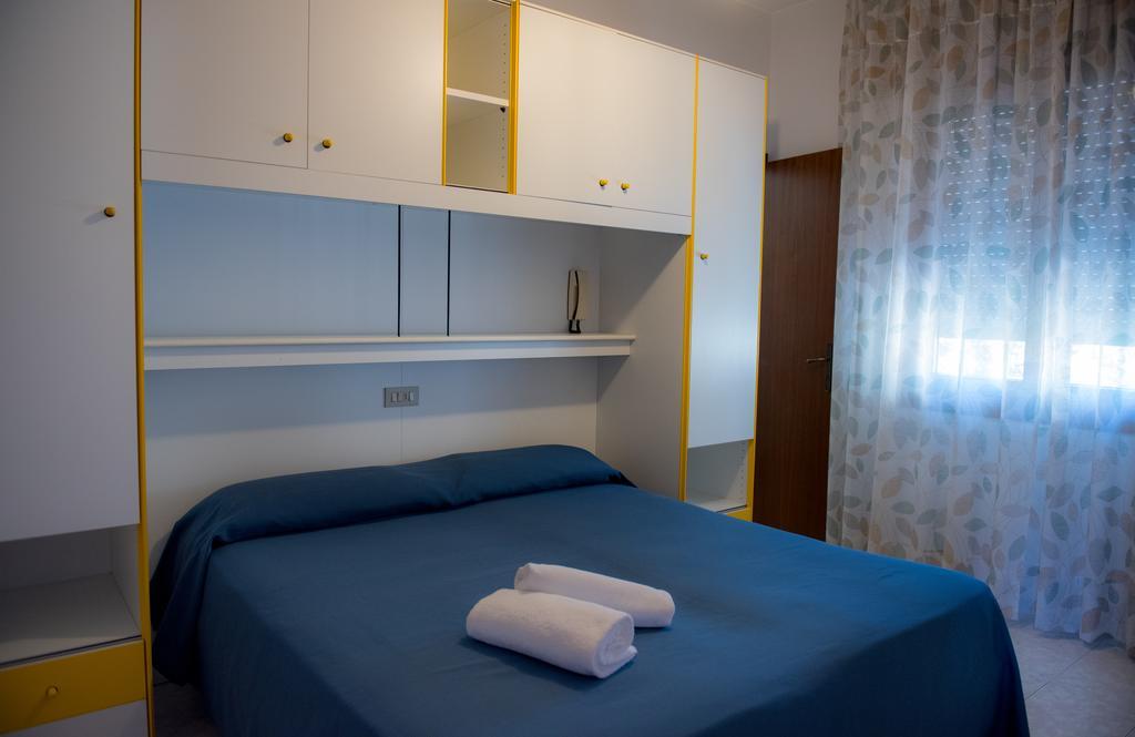 Hotel Malibran Lido di Jesolo Esterno foto
