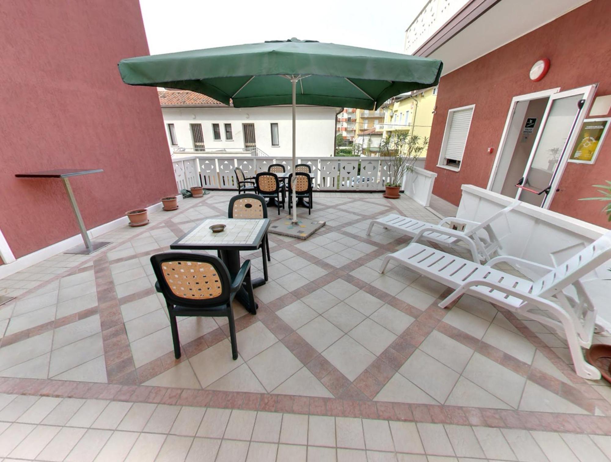 Hotel Malibran Lido di Jesolo Esterno foto
