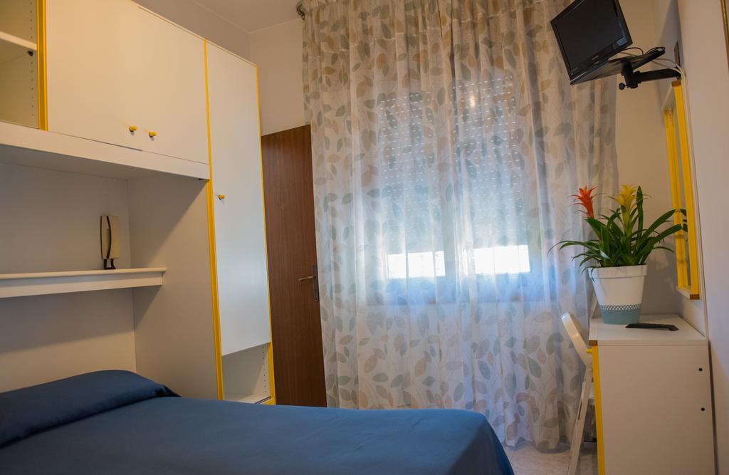Hotel Malibran Lido di Jesolo Esterno foto