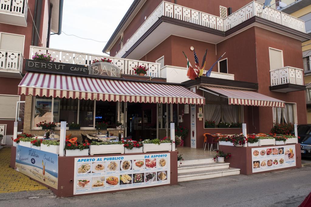 Hotel Malibran Lido di Jesolo Esterno foto