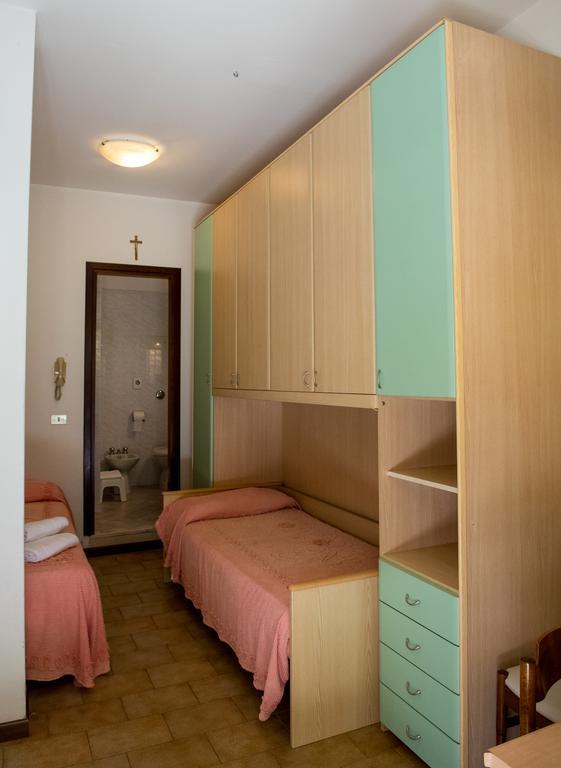 Hotel Malibran Lido di Jesolo Esterno foto